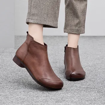 Женская обувь, горячая распродажа 2023 года, зимние плюшевые теплые женские ботинки до середины икры, однотонные женские ботинки на молнии с круглым носком и массивном каблуке