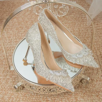 Роскошные женские свадебные туфли с заостренными носками, украшенные хрустальной бахромой, блестящие туфли-лодочки на шпильках из горного хрусталя